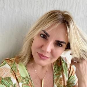 Meet your Posher, Marcia